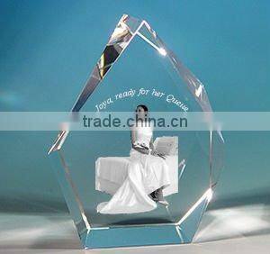 Romantic and Popular Crystal photo frame