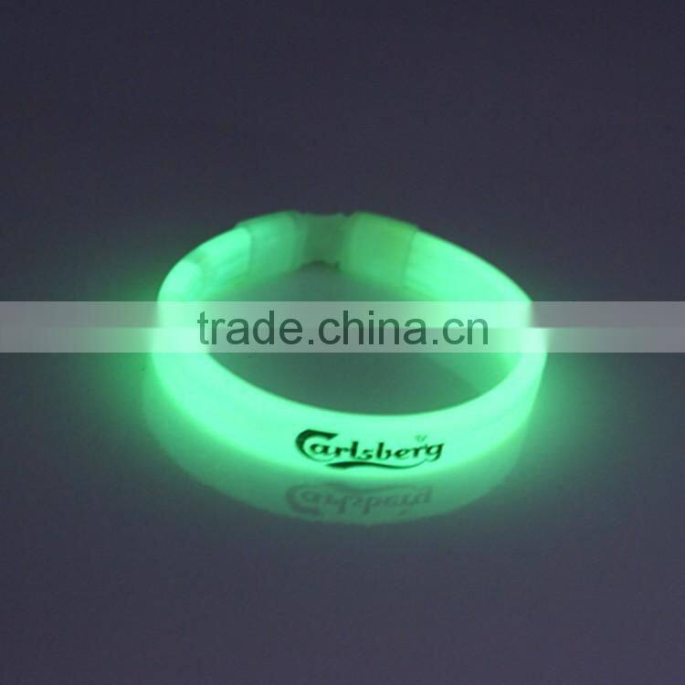 Hot Glow Plastic Promotional Gift Wristband Bracelet with Customizd Logo