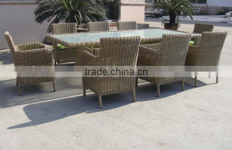 Customized Design Outdoor Rattan Dining Set With Rectangle Table