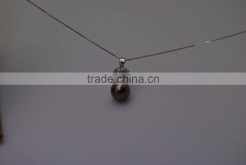 11-12mm TahitIan black pearls pendant