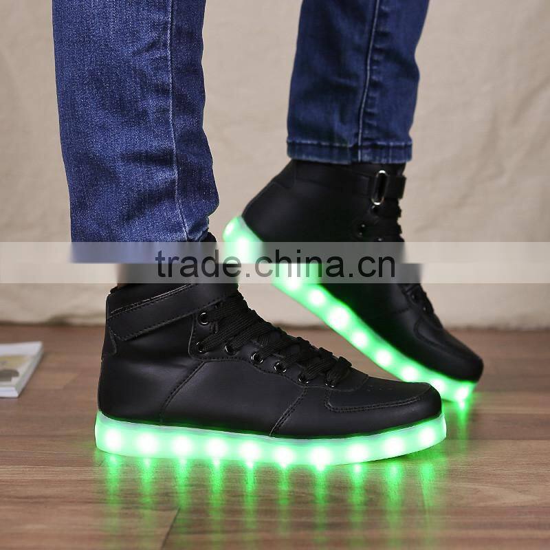 HFR-TS346-8 factory price low MOQ lovers blue sneaker led shoes display