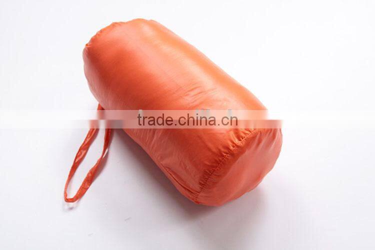 2016 OEM Fashion ultra light winter nylon down jackets / winter down jacket man /man down jackets with a bag