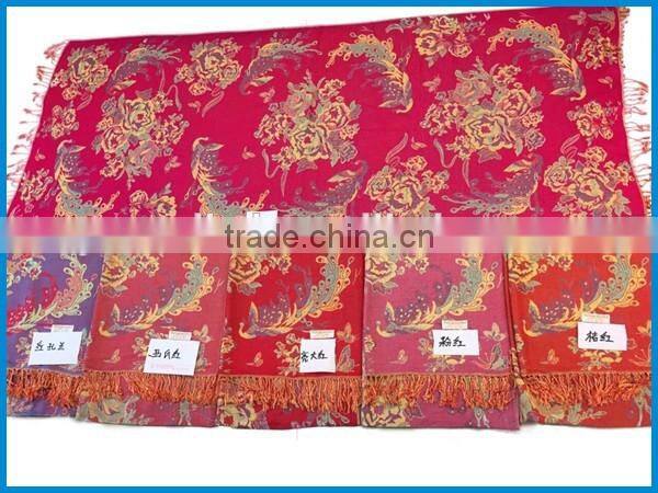 Alibaba wholesale high fashion jacquard viscose pashmina shawl
