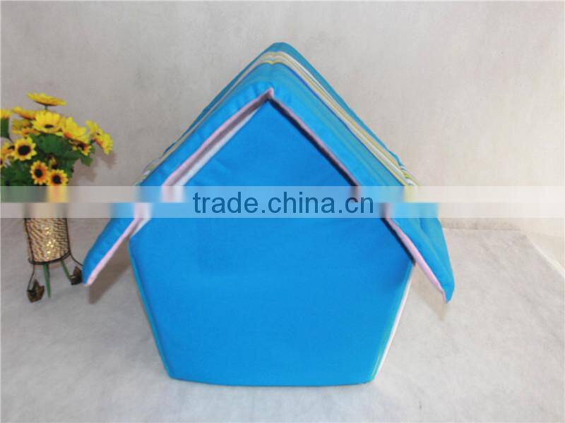House Shaped Pet Home, Cat House, Dog Home with Cute Bow