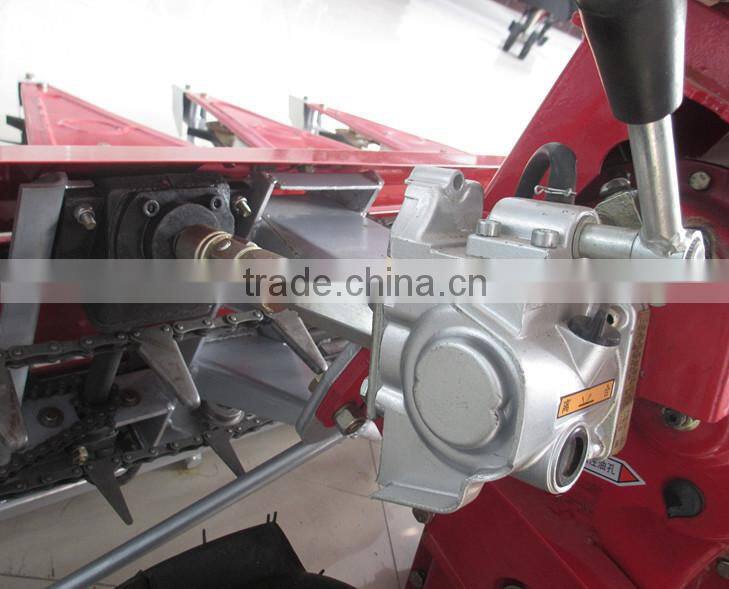 Mini Self-walking 4 lines diesel hay harvester