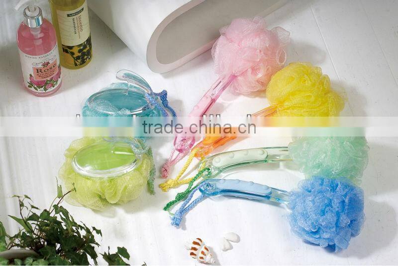 2013 Newest Promotional Multicolor Body rubbing Ball PE Mesh Bath sponge with handle,bath brush