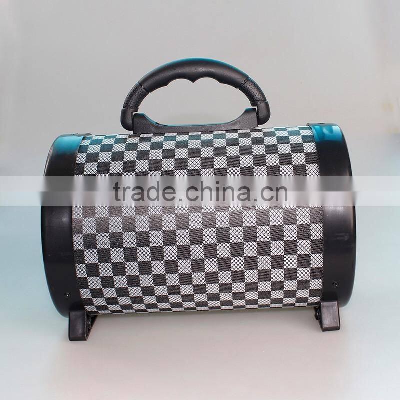 2016 Hot new 8W promotional usb flash drive bluetooth speaker