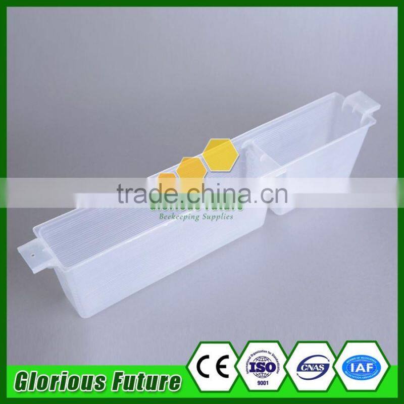 Bee Plastic Feeder from Henan Beekeeping Manufacturer