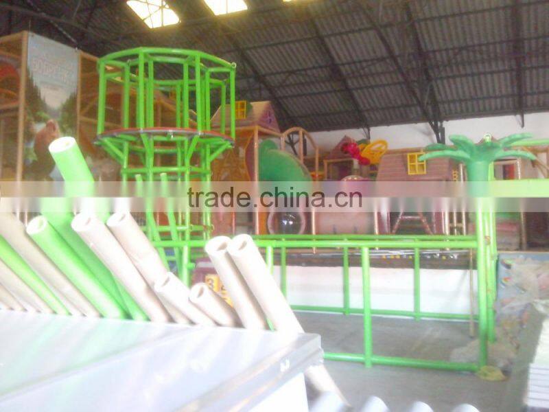 PLAYGROUND PROTECTION TUBE, SOFT FOAM TUBE