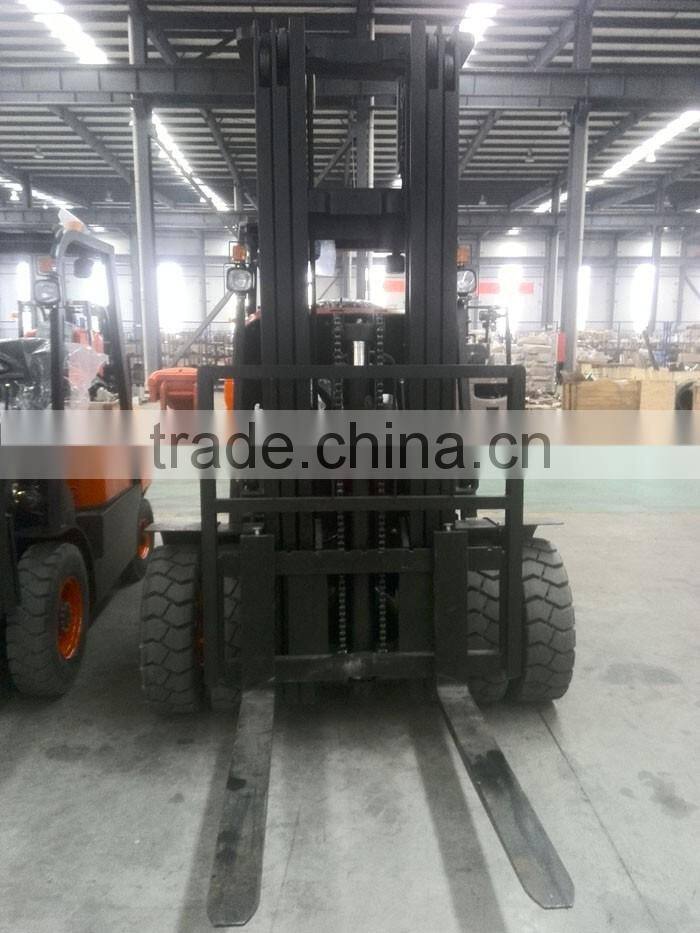 Warehouse Industrial 3 ton diesel forklift truck with JAPAN engine