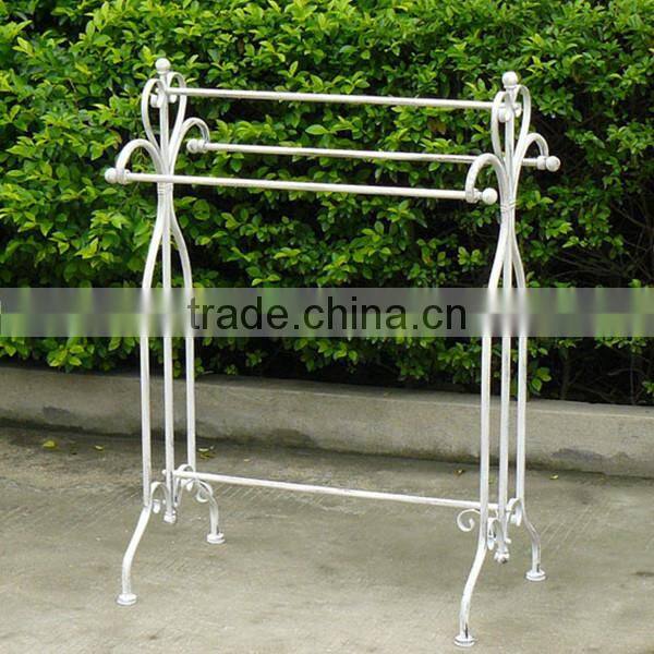 Decorative wrought iron bath towel rack