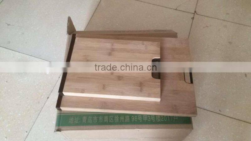 Good quality low moq bamboo chopping board with handle