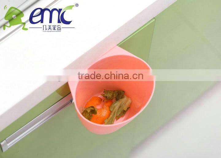 Door type plastic storage barrels, with handle