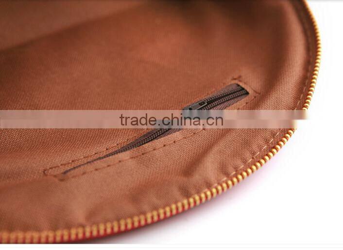 Beautiful promotional toiletry bag, shinny pu leather make up cosmetic case/bag