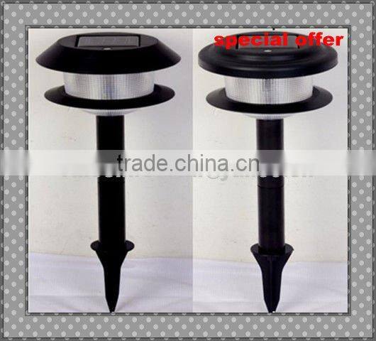 Outdoor solar lawn light