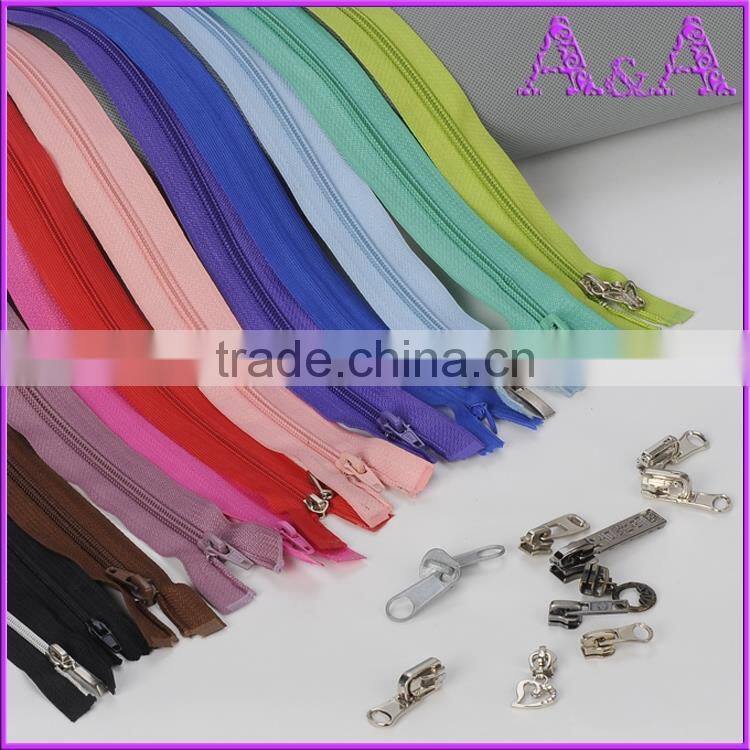 Professional nylon zippers for sale with low price
