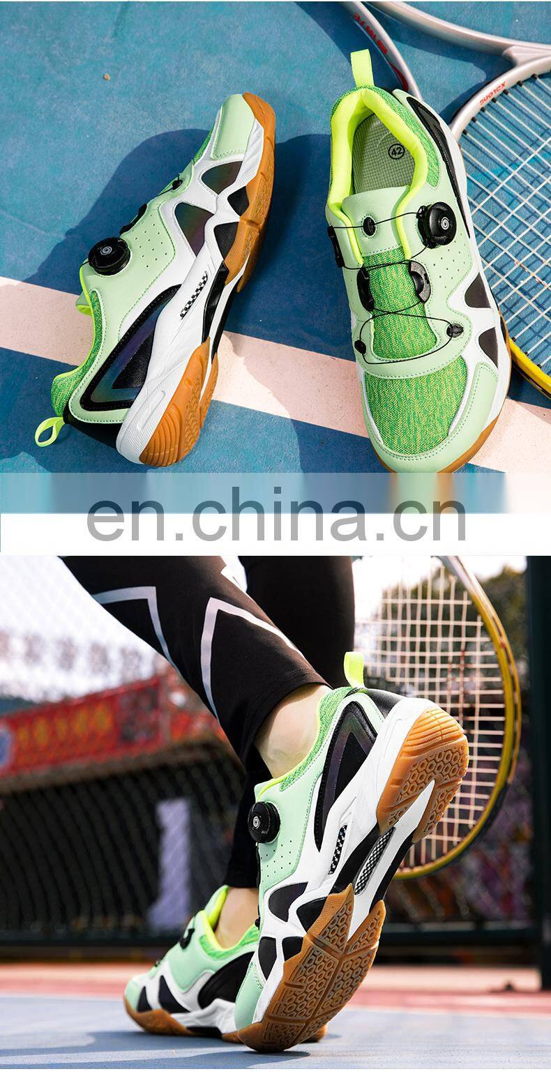 Factory direct supply Christmas badminton table tennis shoes men and women competition training custom sports shoes