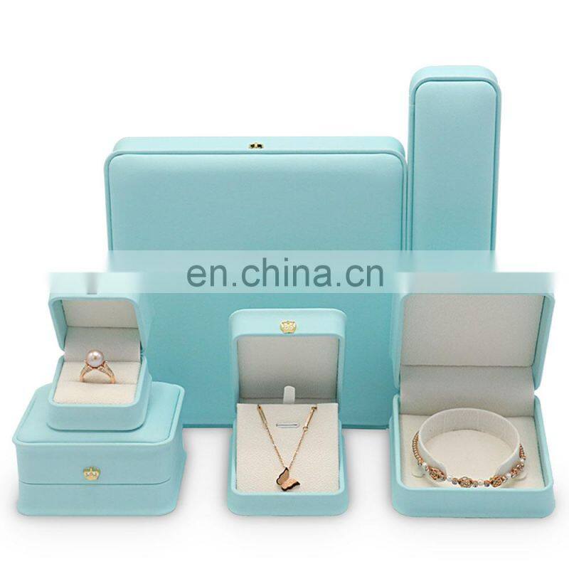 custom logo hot sell  jewelry packaging box portable travel box bracelet box