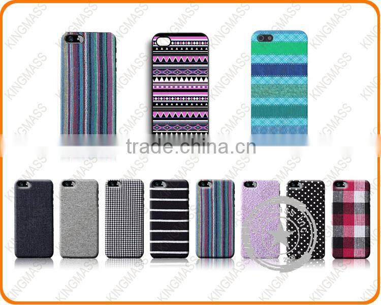 2014 newest gift packaging set Personalized phone cases + earphones (Customized color and patterns)