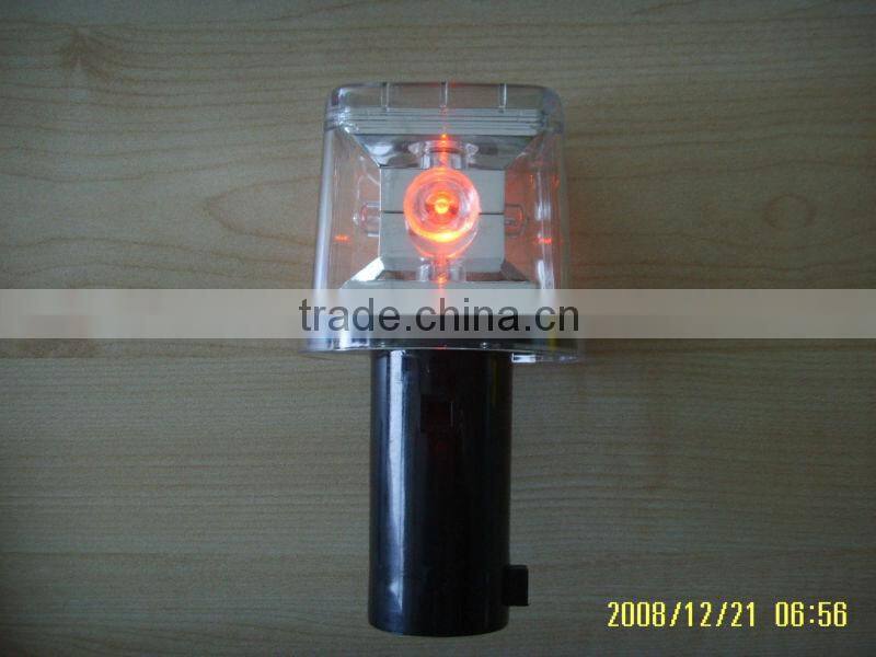 Roadway safety low cost high brightness traffic warning lamp