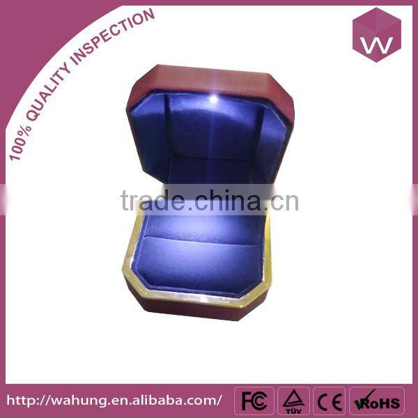 PU leather RED Led light jewelry boxes /blue LED light box for gift wholesale (WH-3718-JL)