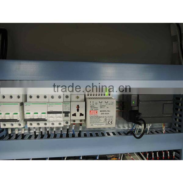 Sofa filling machine