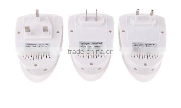 2016 hot sale ultrasonic repeller electronic pest repellent for mouse/Cockroach mosquito flies