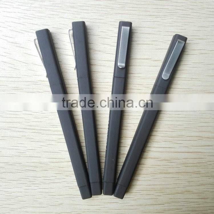 China online selling office gum and ABS black and white luxury ball pen