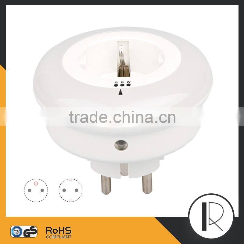 0901007 smart LED led night light plug-in wall light socket with Dusk to Dawn Sensor Plate Charger
