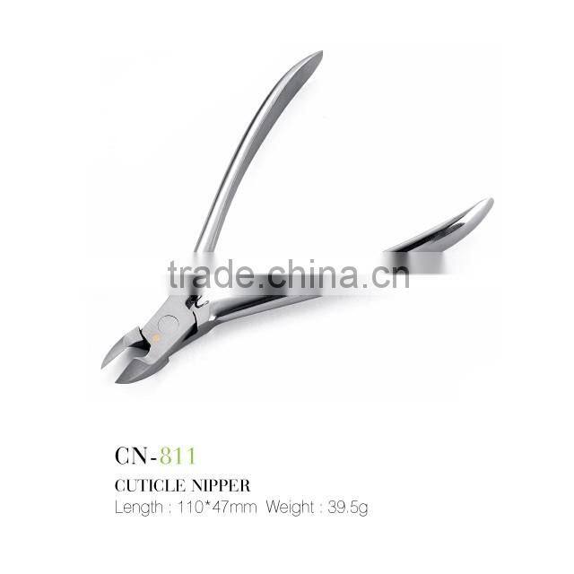Durable stainless steel mirrored cuticle nipper