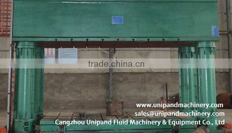 Four Pillars Hydraulic Press Machine 10000T