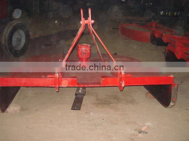 Lawn Mower with massey ferguson tractor