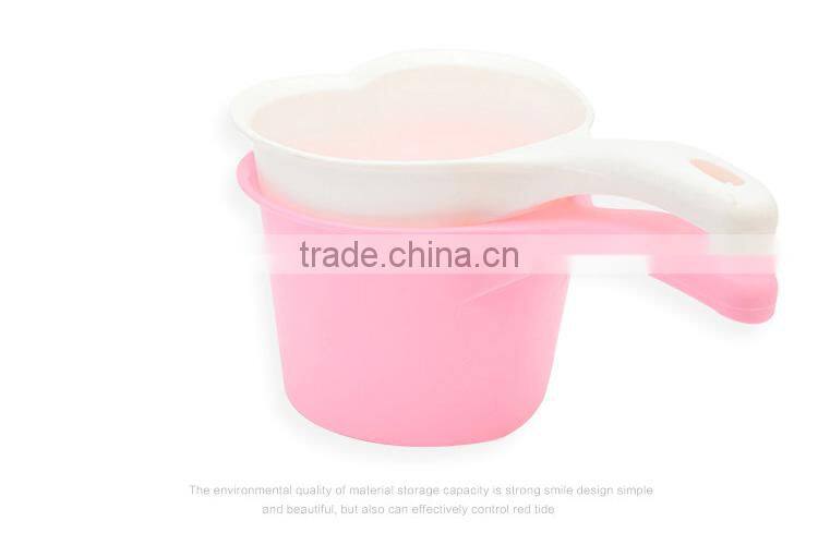 Heart-shape water ladle--pink