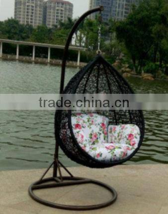 Stylish garden furniture PE rattan garden furniture hanging egg chair