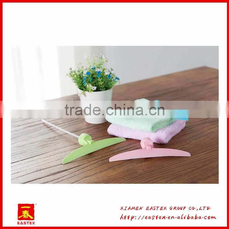 Window Glass Spray Water Scraper /Window Scraper/ Window Cleaner