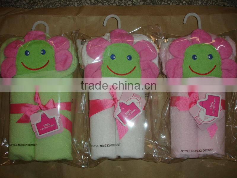 100% cotton terry baby wrap towel with animal embroidery