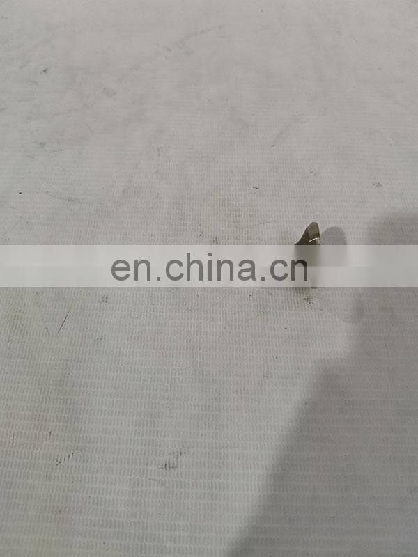 5256949 Engine parts Exhaust Valve 5256949 diesel engine truck parts