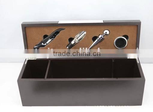 Soft red file packing box