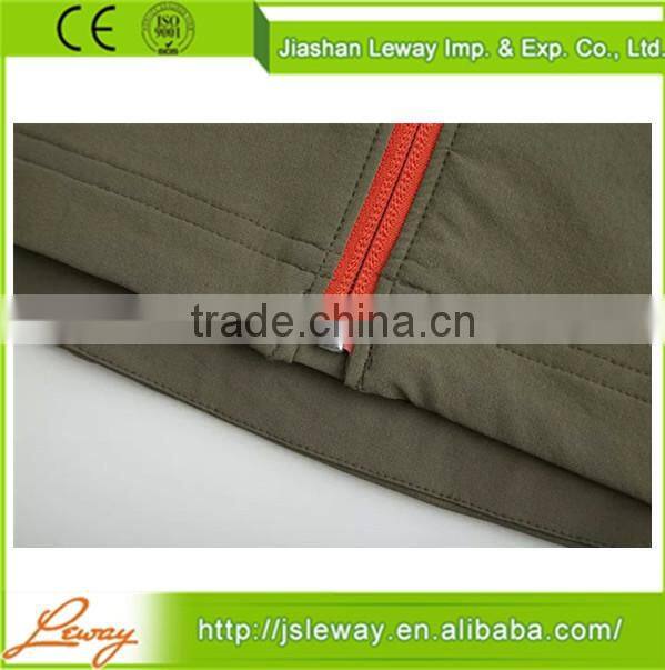 New design high quality zipper up softshell jacket men