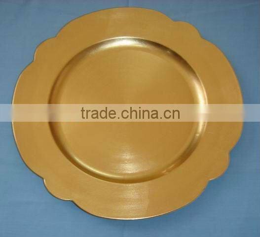Silver plastic plate