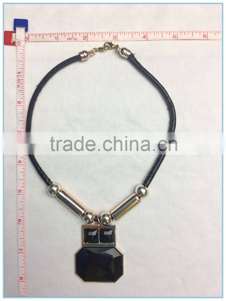 2015 New Design Christmas Gift Freshwater Pearl Necklace