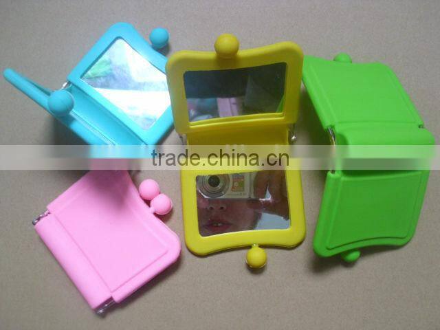 silicone girl's portable mini cosmetic mirror