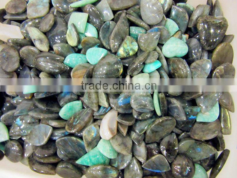 China wholesale labradorite stones/labradorite gravel