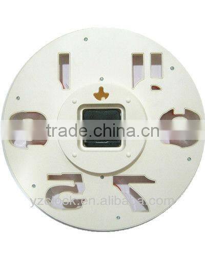 Plastic Round 3D Wall Clock