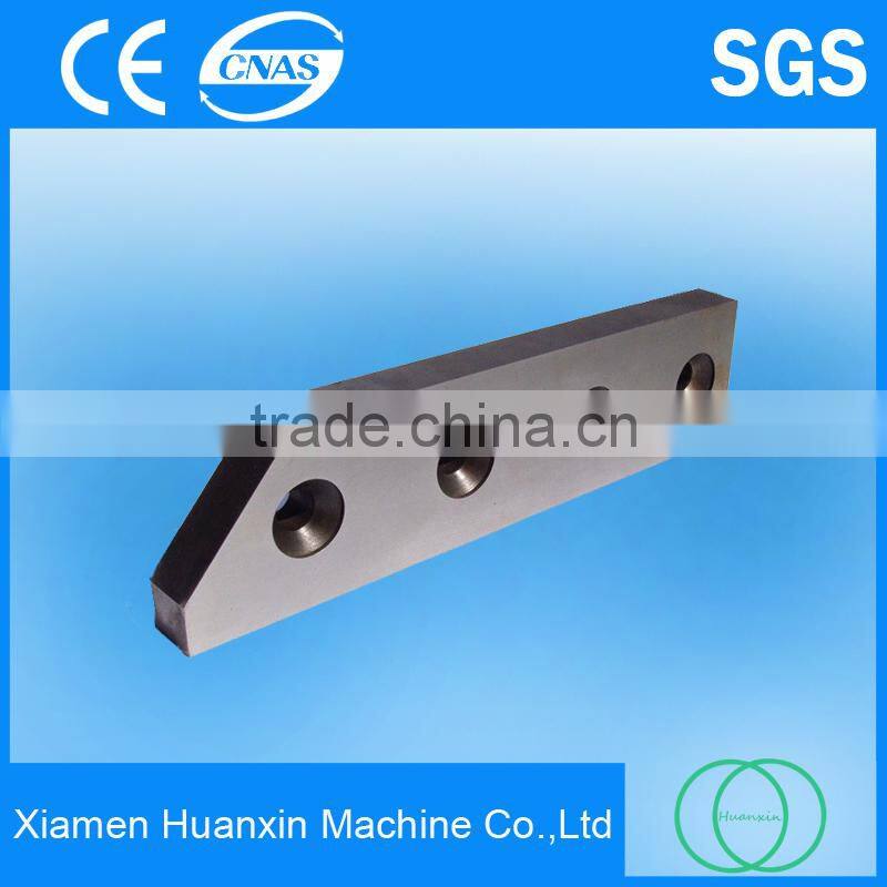 Alligator shearer knives for hydraulic shearing machine