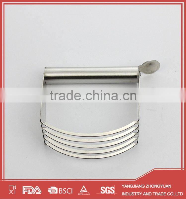 Non-stick stainless steel dough scraper with scale