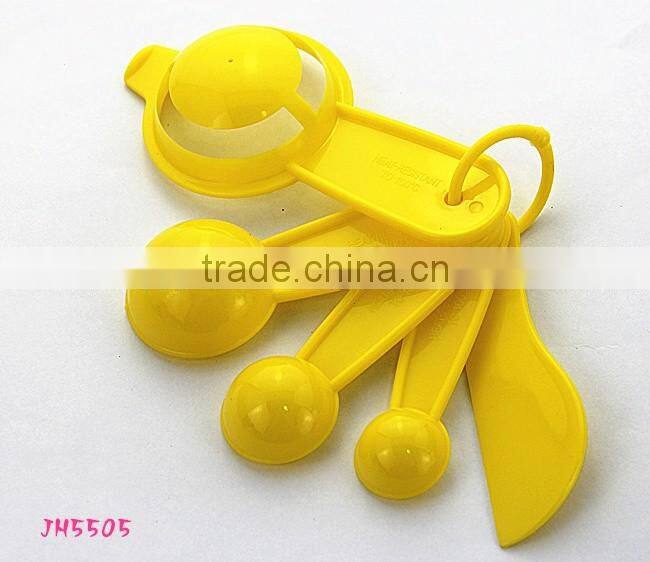 JH5505 New design plastic measuring spoon