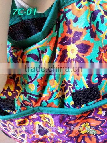 Cotton screen printed tote bag.