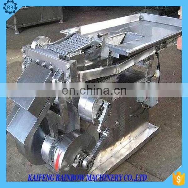 1800*800*1150mm Dimension Stainless Steel Herbal Medicines Chip Machine