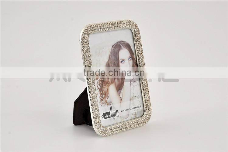 User-Friendly Elegant Shape Glass Silk Screen Photo Frame